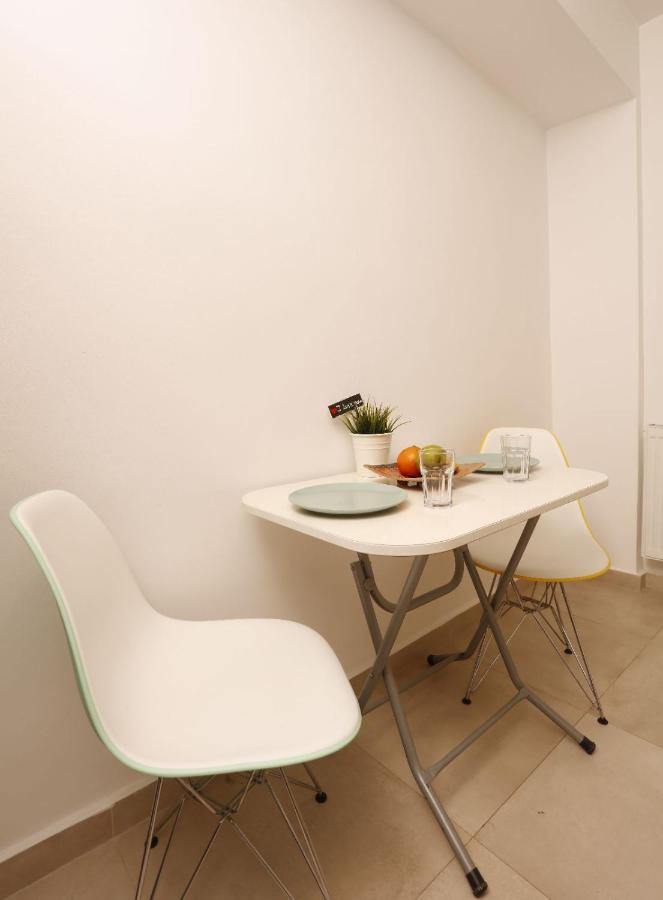 2 Bedroom Apartment With Amazing View In City Center Bukarest Exteriör bild