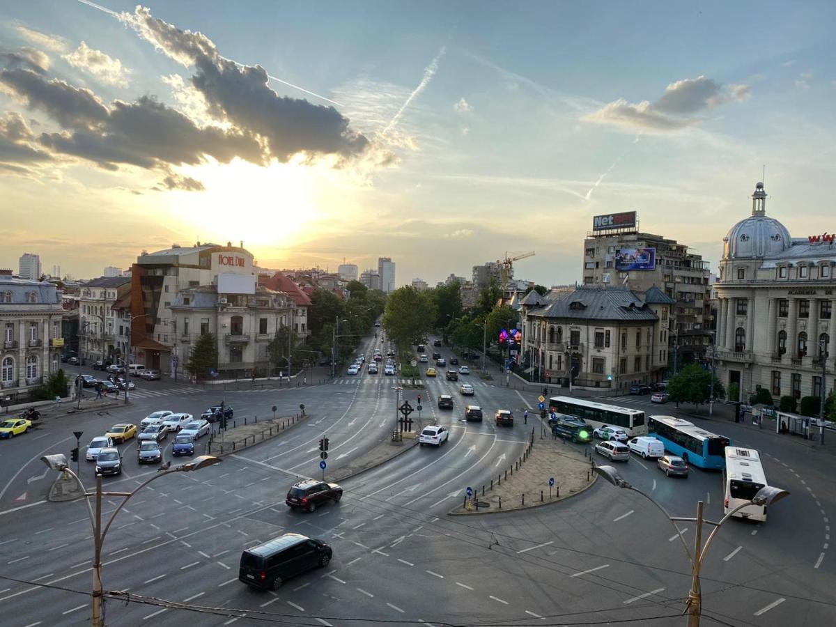 2 Bedroom Apartment With Amazing View In City Center Bukarest Exteriör bild